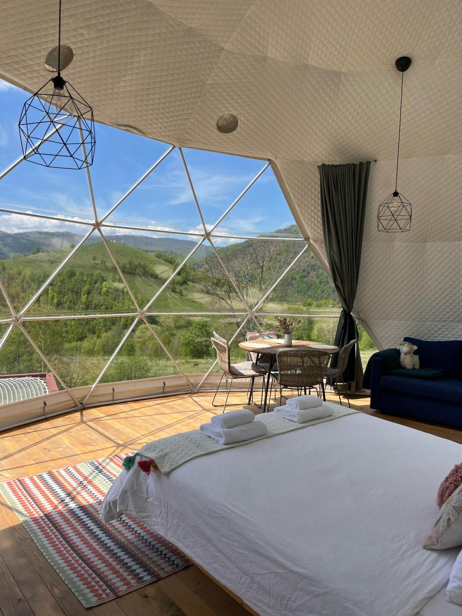 Starry Dome - Manta'S Retreat Glamping Cornereva Hotel Luaran gambar